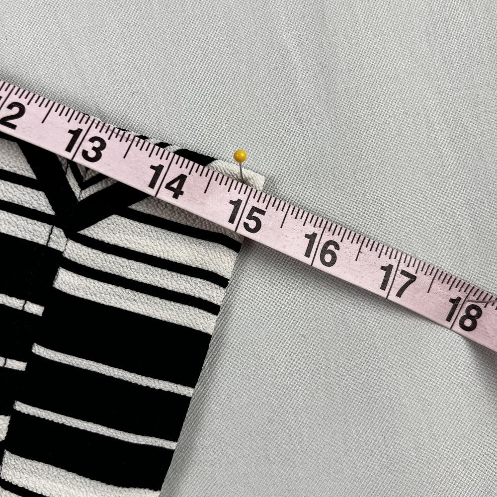 Kiyonna Kimono Womens 2X Cardigan Black White Checked Stripe Artsy - Picture 7 of 15
